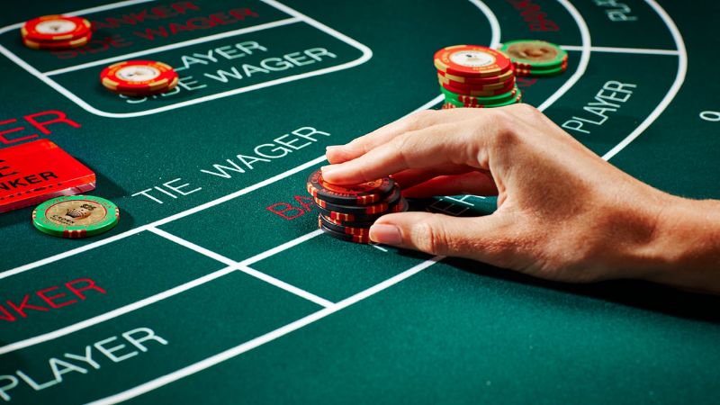 Baccarat trực tuyến tại uk88: Giao diện đơn giản dễ sử dụng